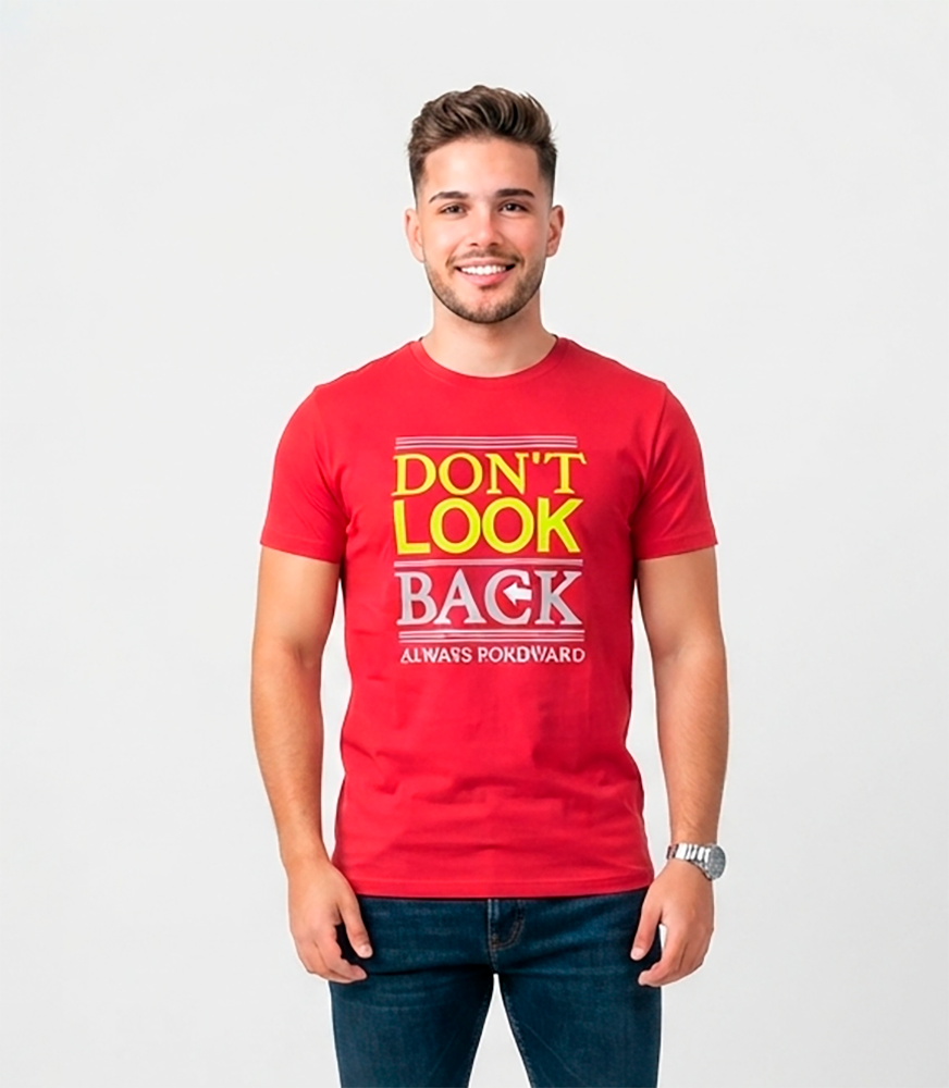 Camiseta hombre roja Don’t look back always forward